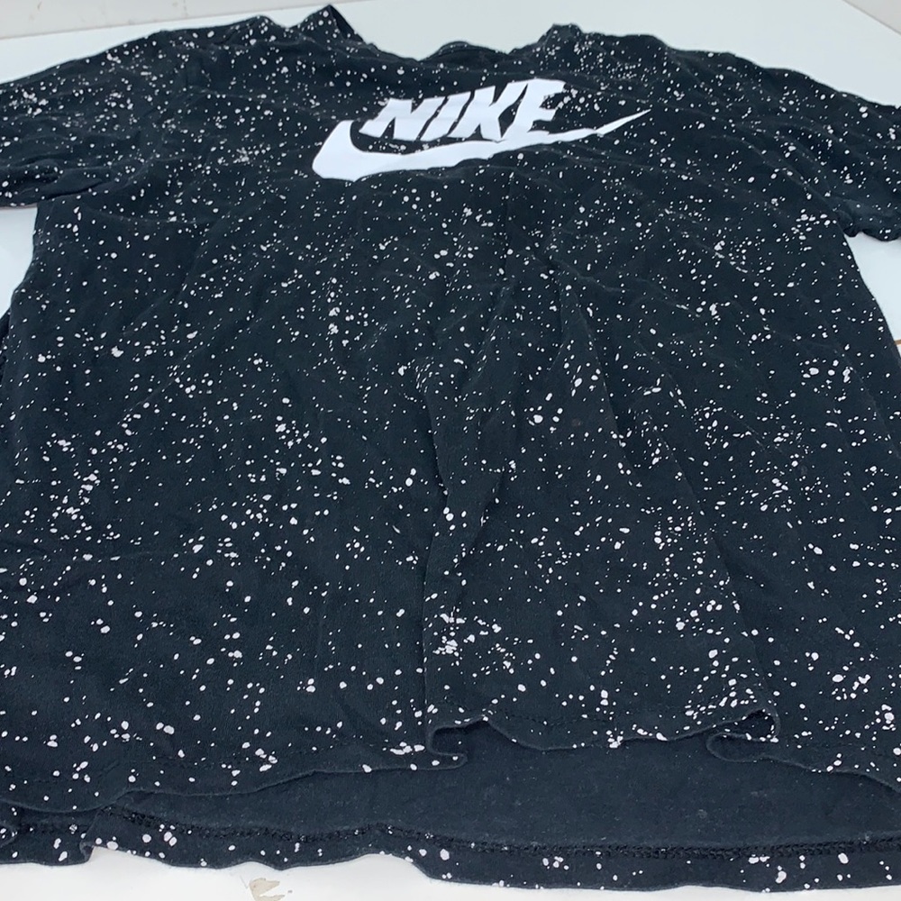 mens nike size XL tshirt black white splatter